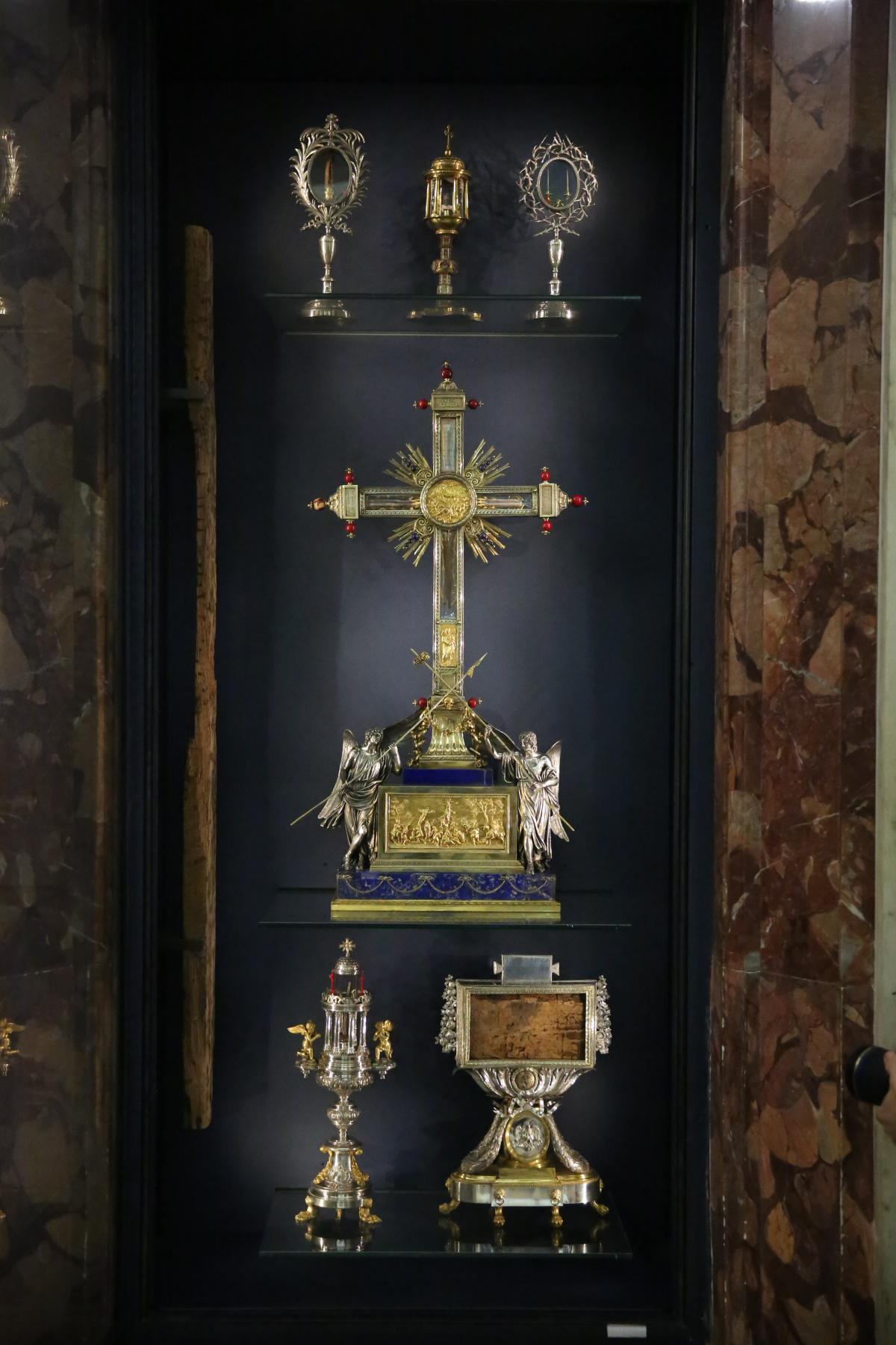 Rome - Relics of the Passion & Holy Week Rome - Relics of the Passion & Holy Week