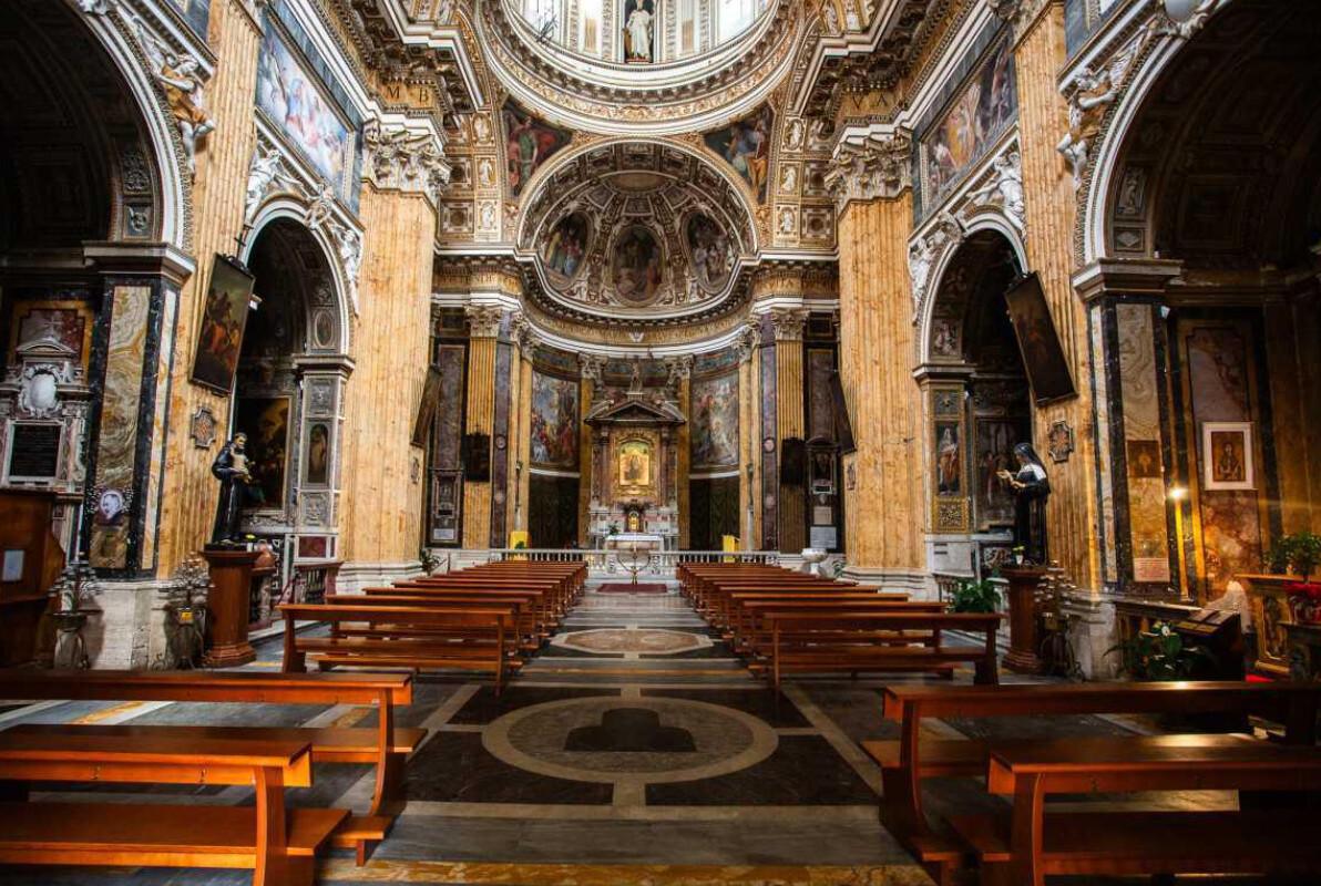 Church of Sant'Agata dei Goti (St. Agatha) Church of Sant'Agata dei Goti (St. Agatha)