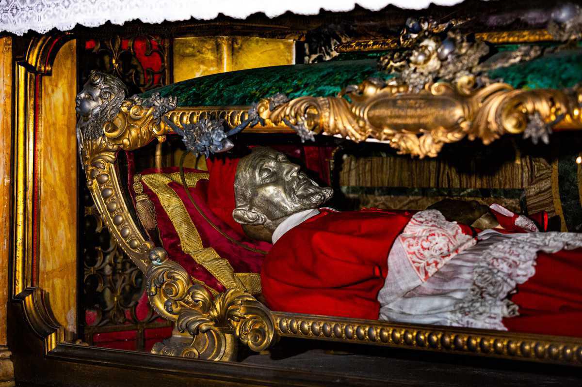 Church of Sant'Ignazio di Loyola (St. Ignatius) Church of Sant'Ignazio di Loyola (St. Ignatius)