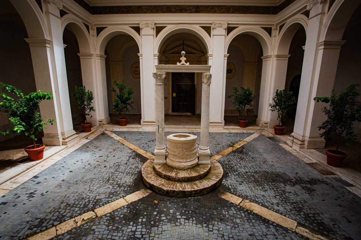 Photo Gallery - Church of Sant'Agata dei Goti
