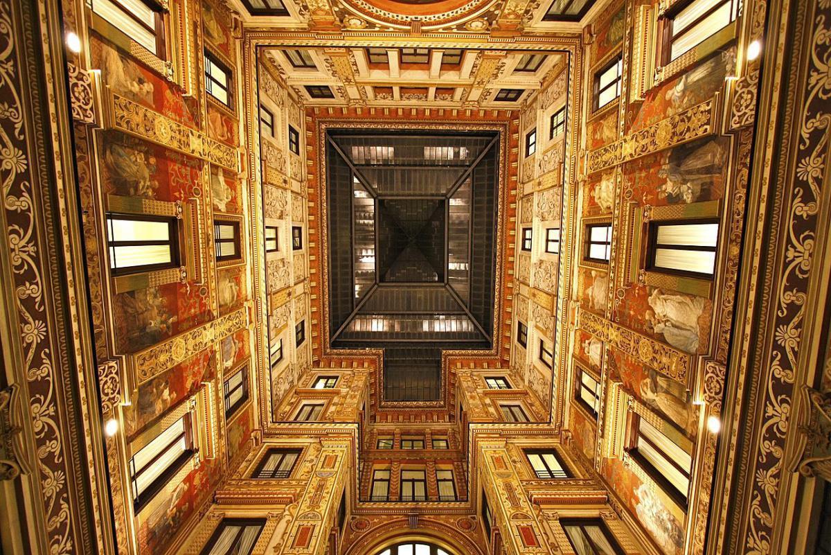 Photo Gallery - Galleria Sciarra
