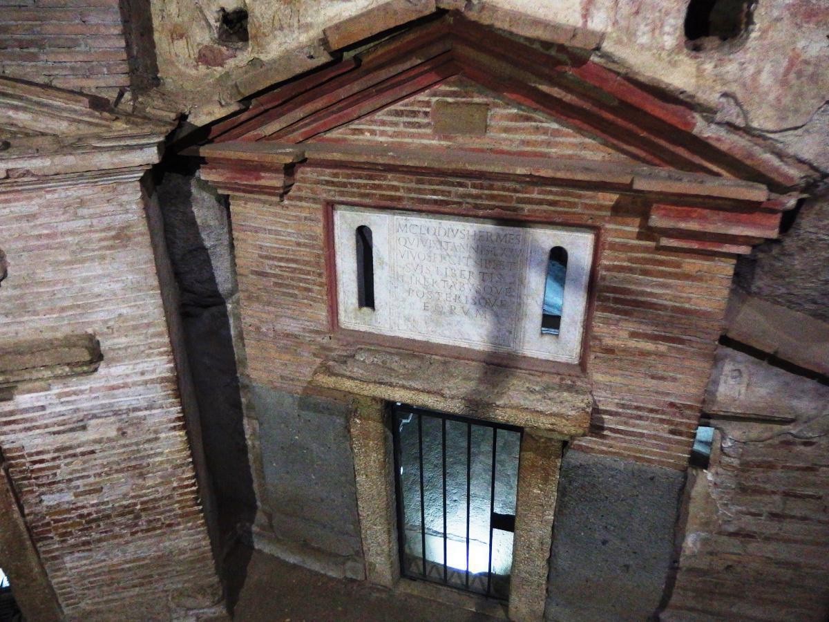 Photo Gallery - Catacombs of San Sebastian