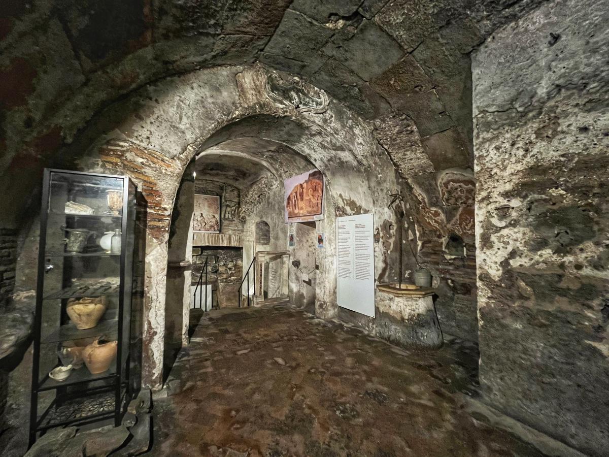 Photo Gallery - Church of Santa Maria in Via Lata