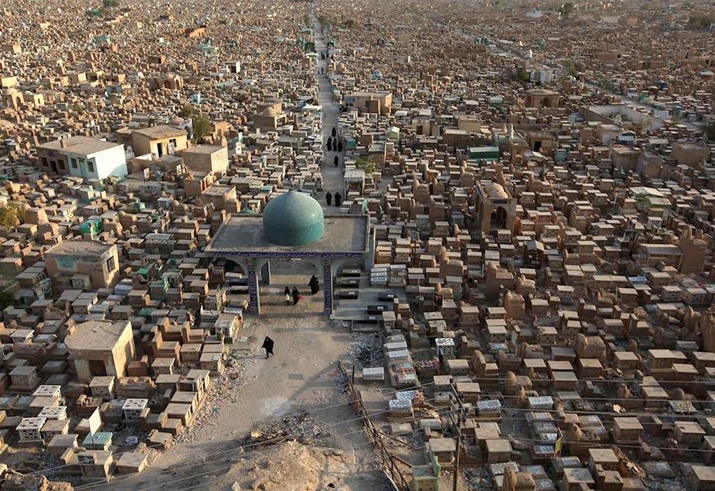 Le cimetière de Wadi al-Salam