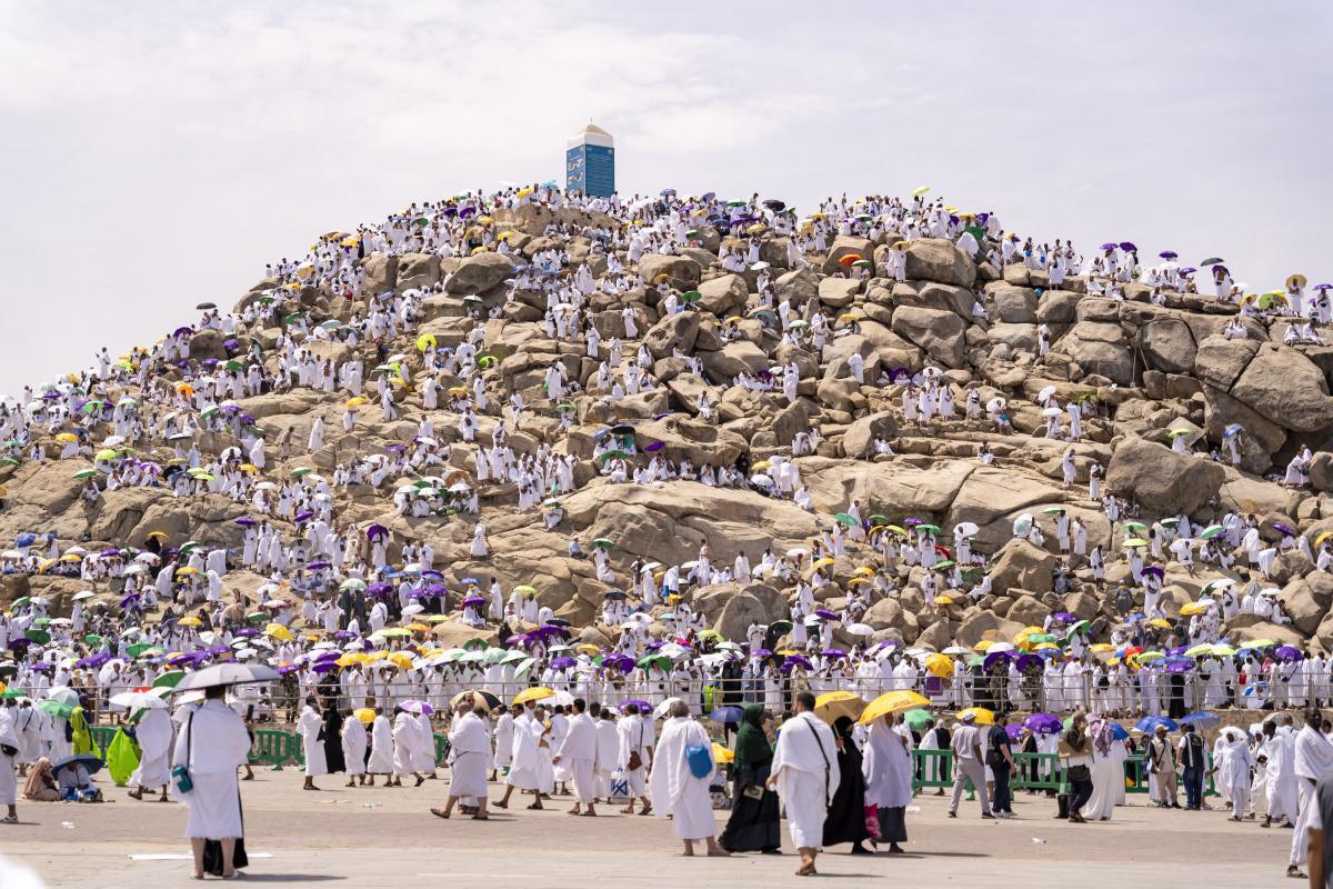 Un flot de pèlerins musulmans quitte La Mecque après le hajj