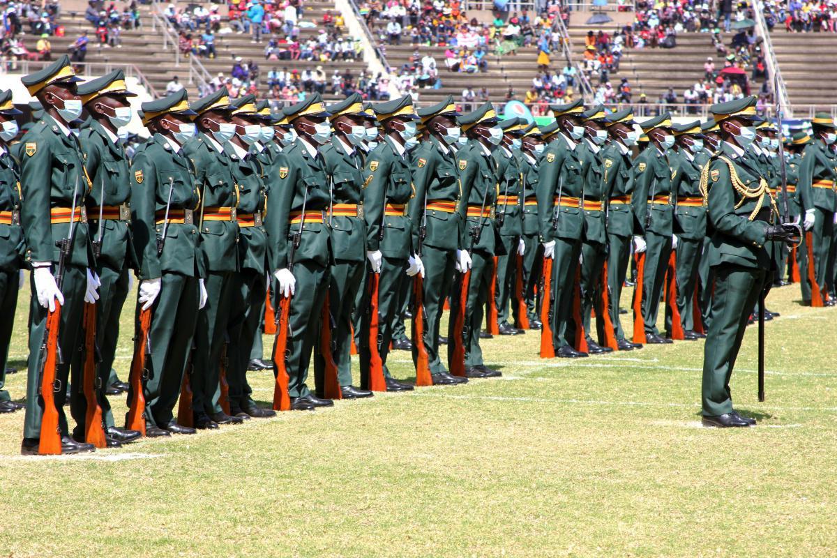 Le Zimbabwe prie pour des élections pacifiques, à trois jours du scrutin