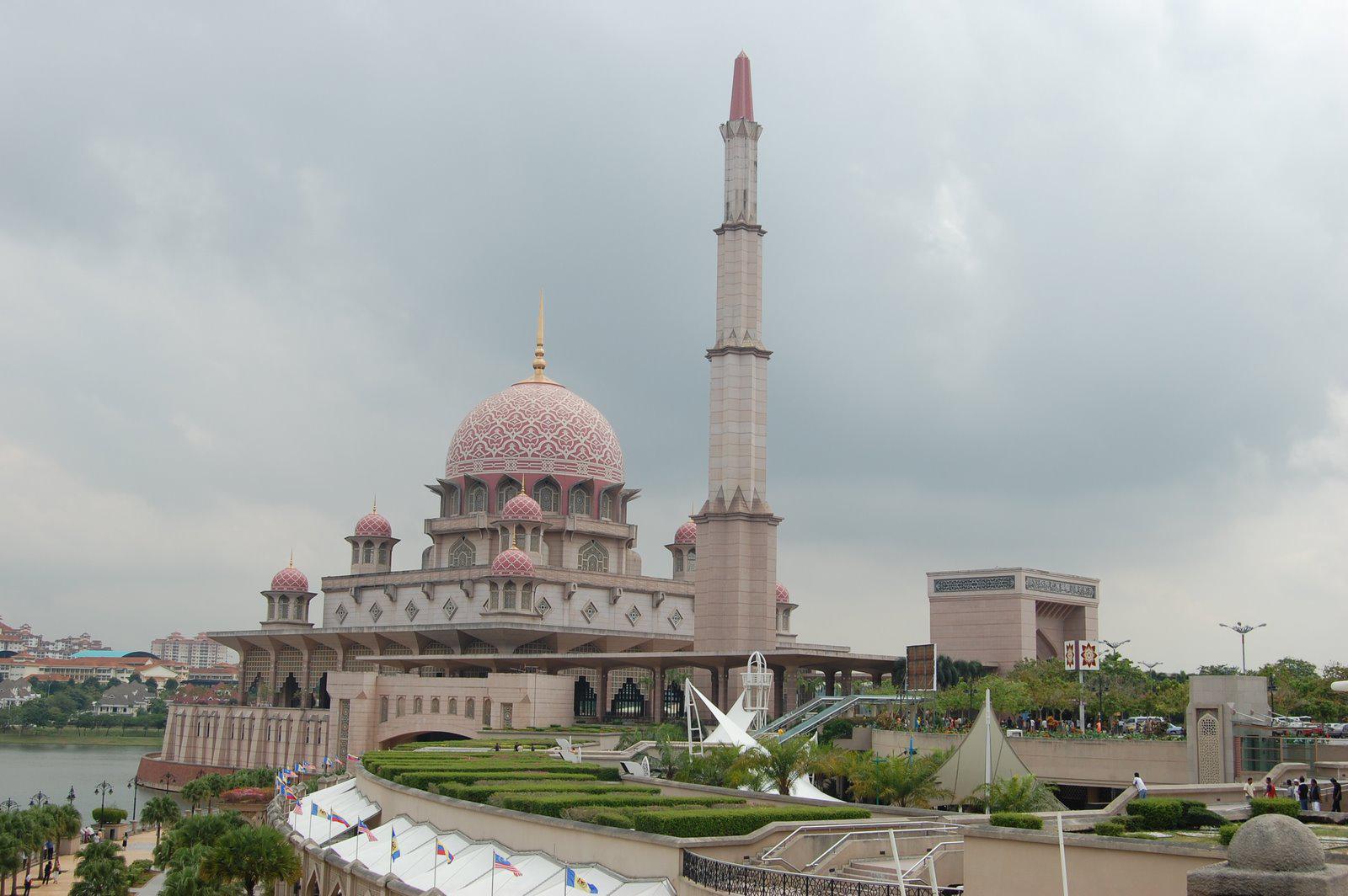 Putrajaya Mosque-Malaysia (3)