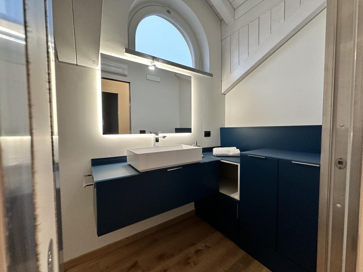 E - Mansard Apartment (3rd floor)