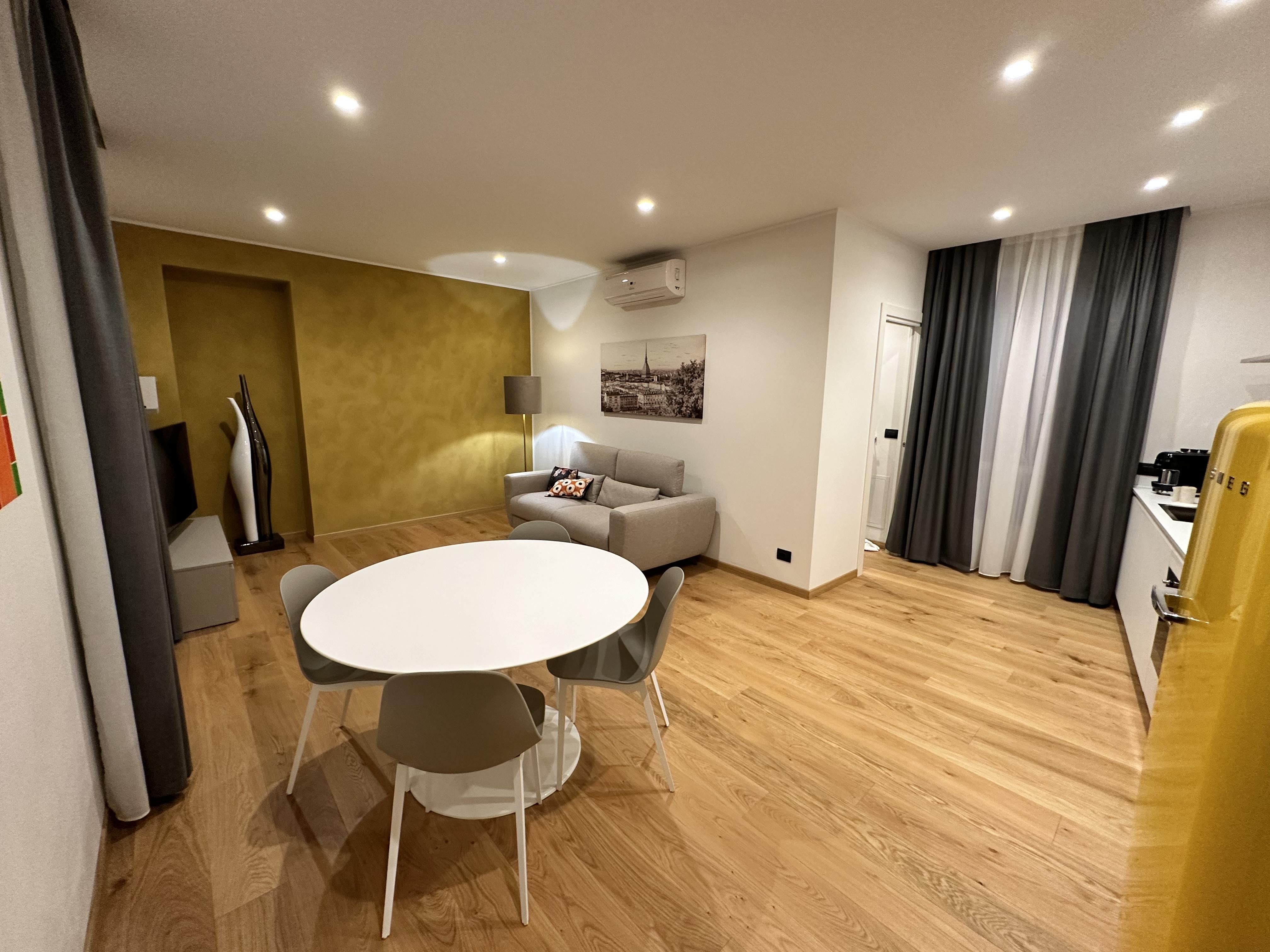Suite C