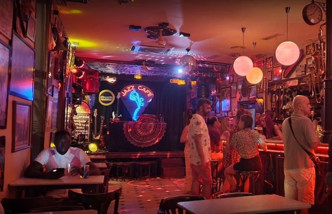 JAZZ CAFE