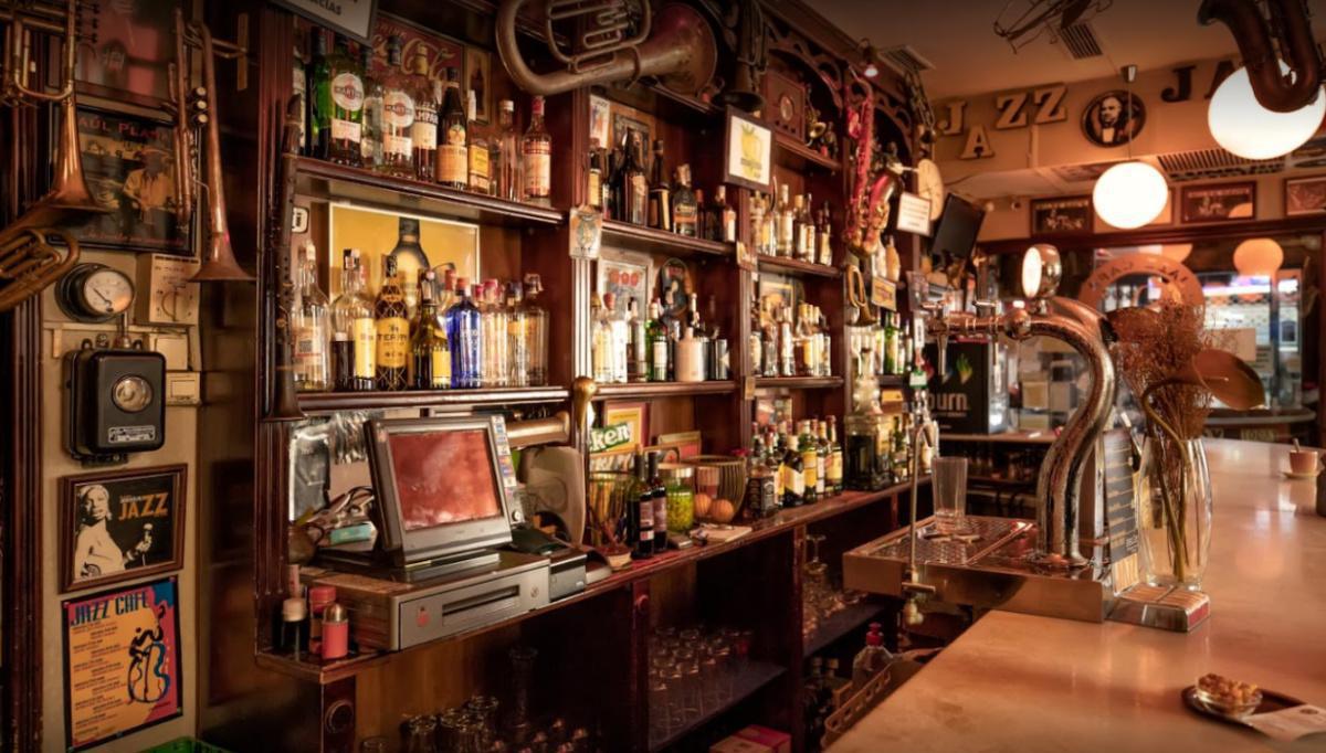 JAZZ CAFE