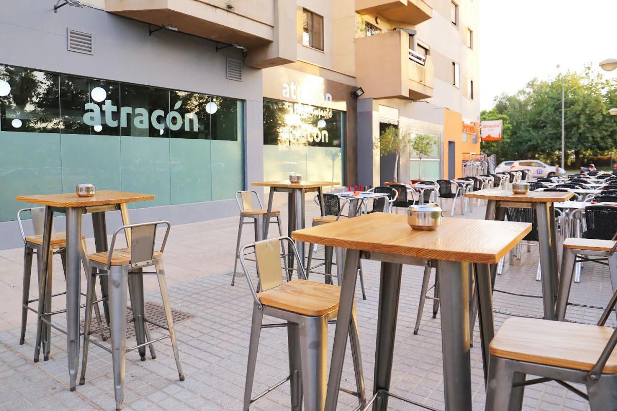 EL ATRACÓN