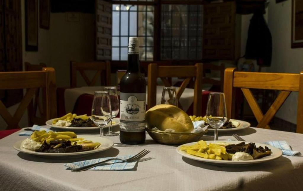 HOTEL PLATEROS