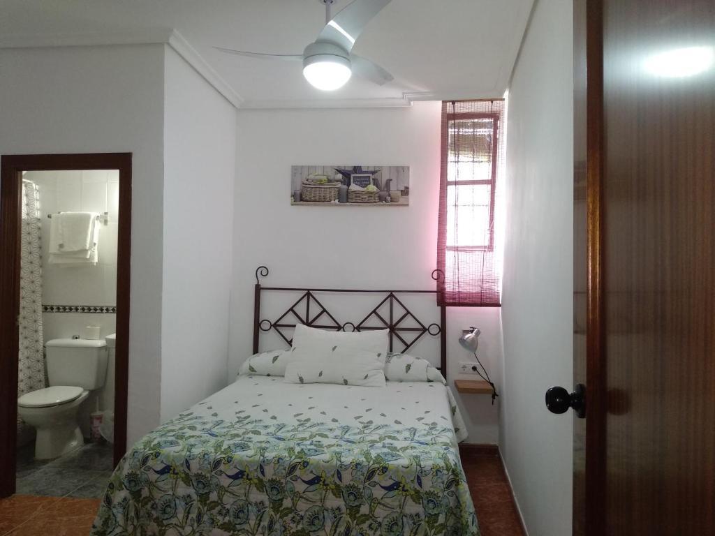 PENSIÓN LOS ARCOS
