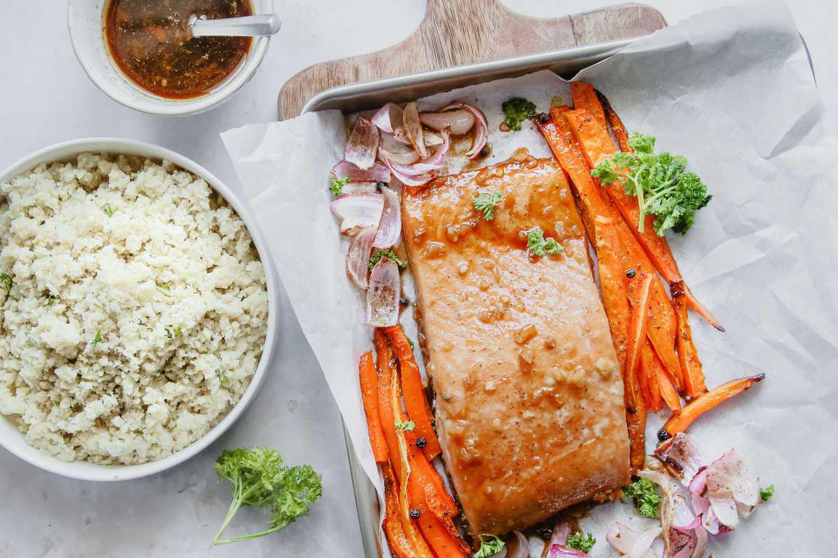 Honey Garlic Glazed Salmon with Roasted Veggies