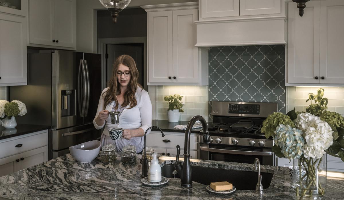 Herbs, Spices, Botanicals, and Teas for PCOS Herbs, Spices, Botanicals, and Teas for PCOS