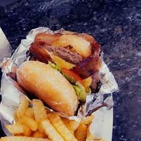 Mrz, Tee'z Food Truck 