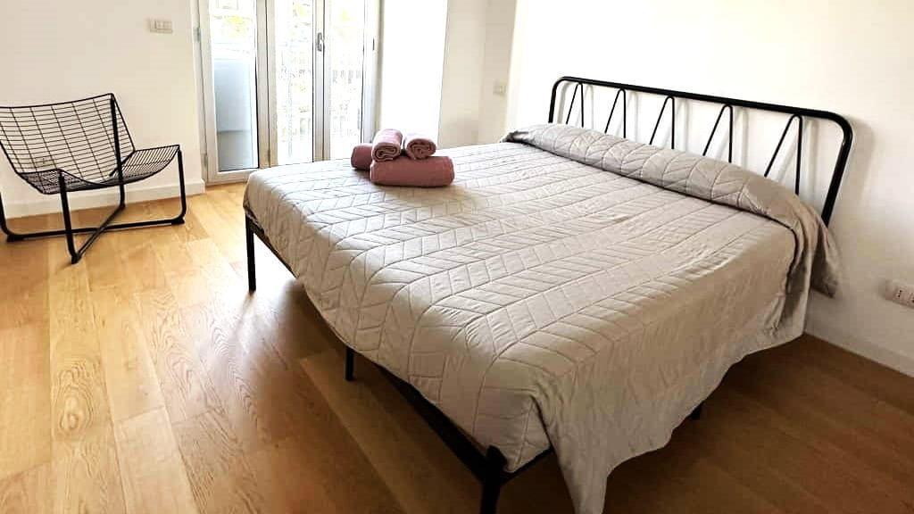 Terza acquisizione 2024: Appartamento Suite&Chic Apartment di Bari Terza acquisizione 2024: Appartamento Suite&Chic Apartment di Bari