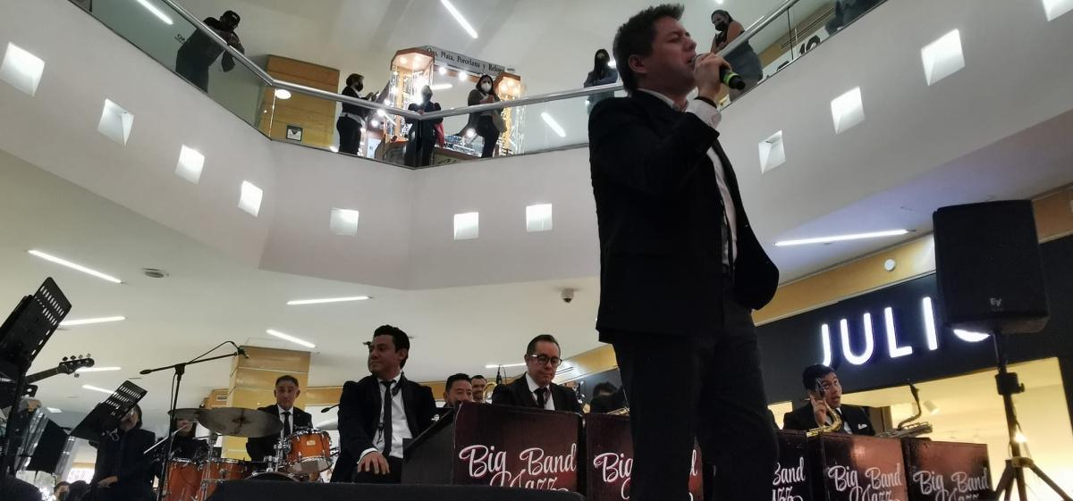 PLAZA LINDAVISTA