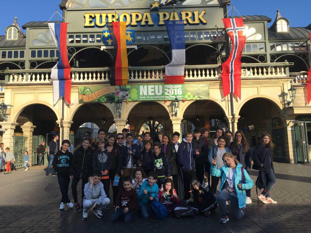 Strasbourg - Europa Park du 26 au 29 décembre Strasbourg - Europa Park du 26 au 29 décembre