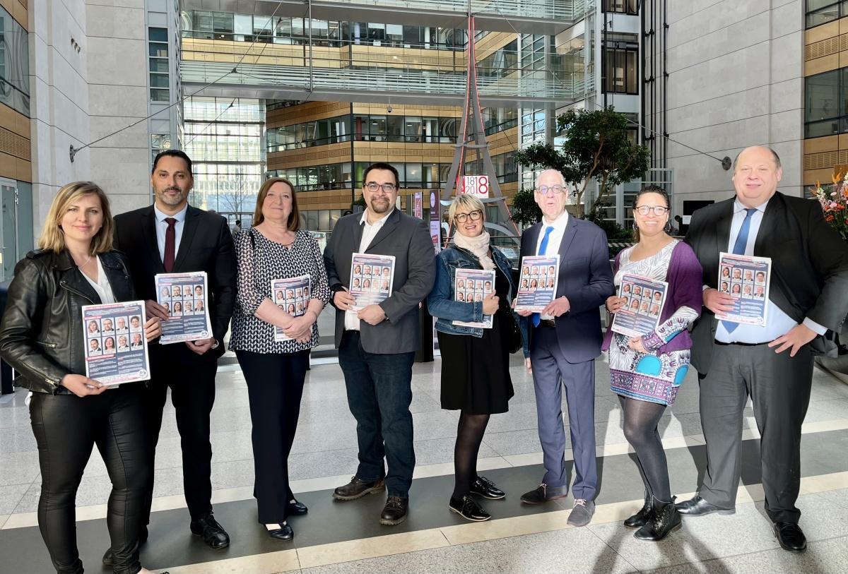 Votez pour les 4 binômes soutenus par le SNE-CGC : 6-7-9-14 Votez pour les 4 binômes soutenus par le SNE-CGC : 6-7-9-14