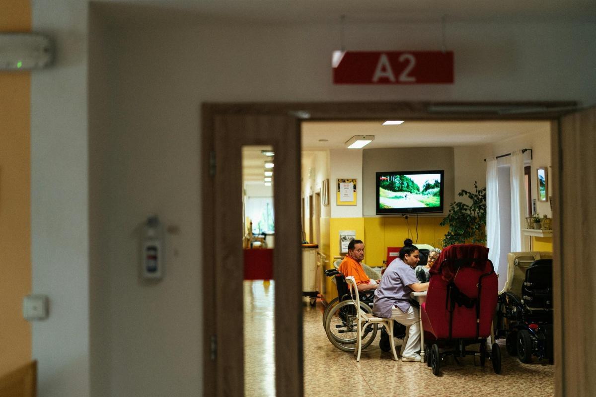 Ehpad : repeindre la façade, ce n'est pas agir sur le fond Ehpad : repeindre la façade, ce n'est pas agir sur le fond
