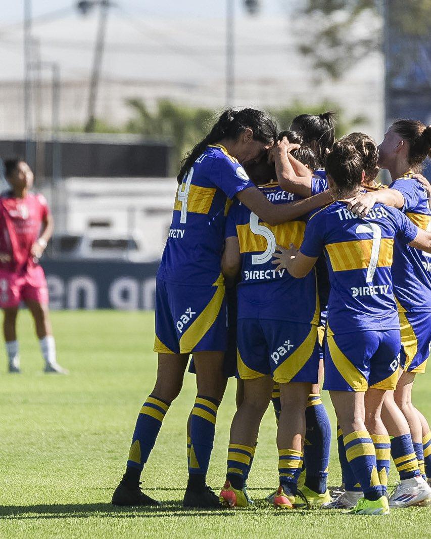 Gladiadoras en el podio de la #LibertadoresFEM 🏆 