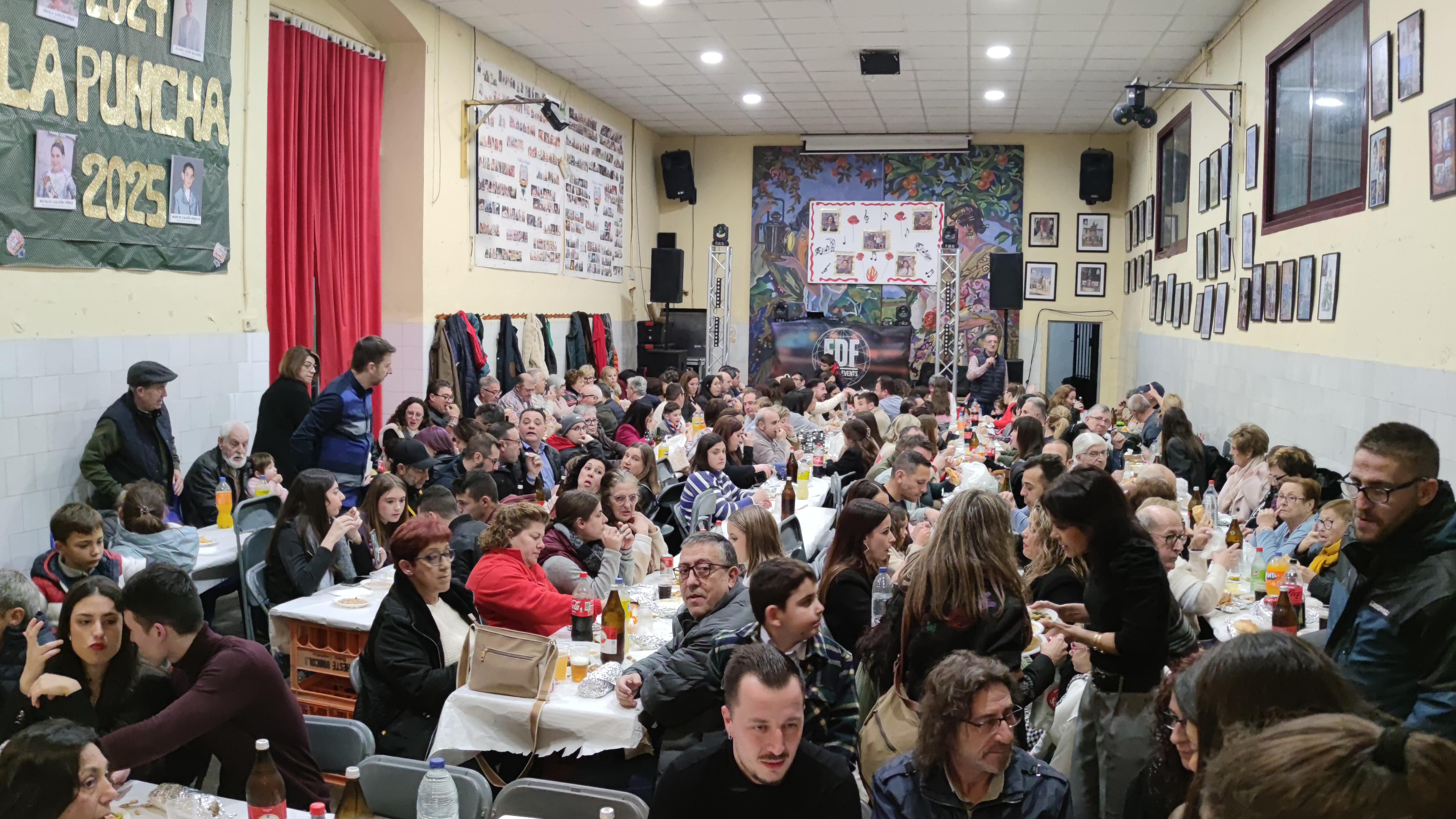 Cena de los Regalicos