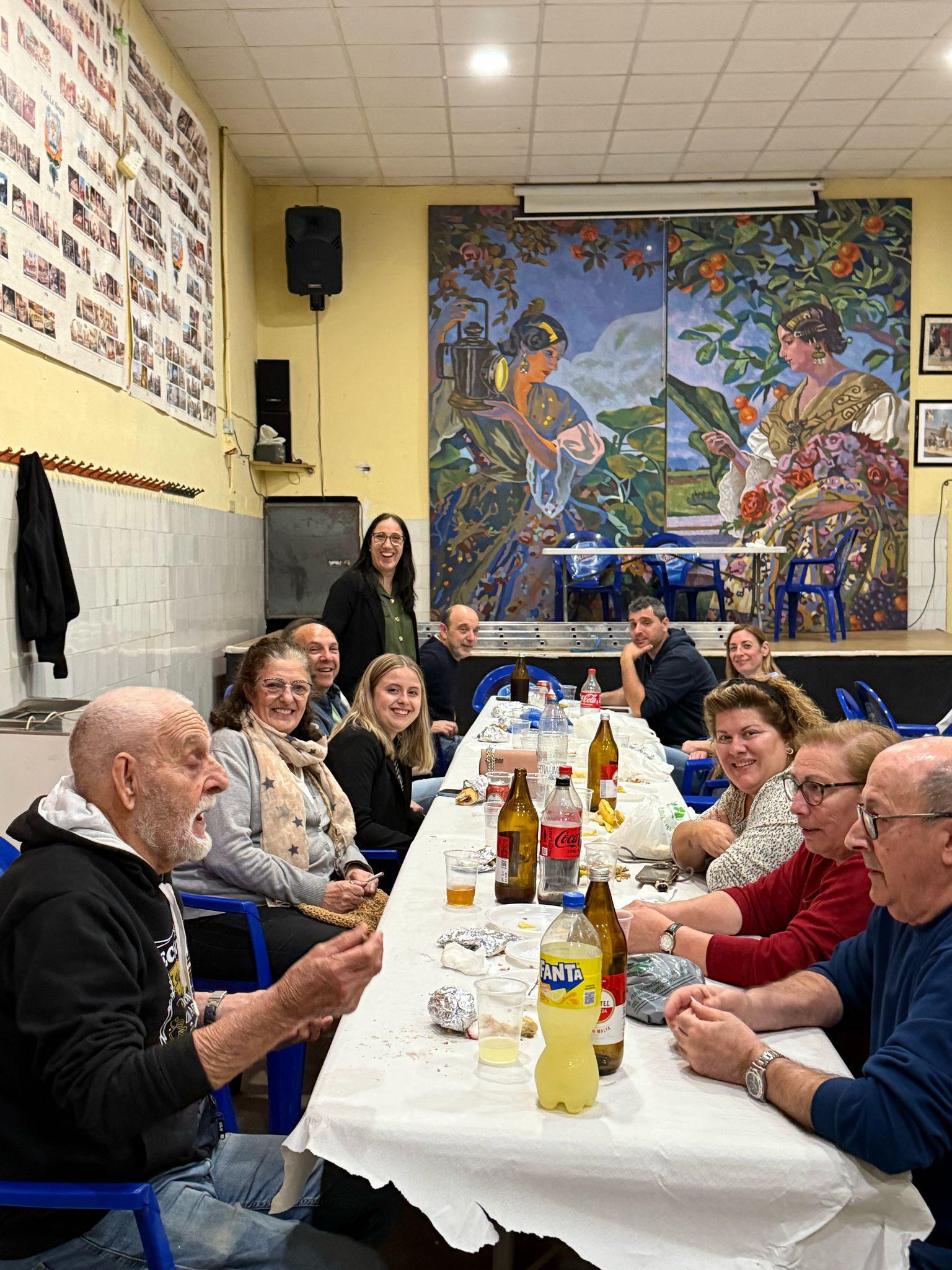 Primera cena de la fallas 2025-26
