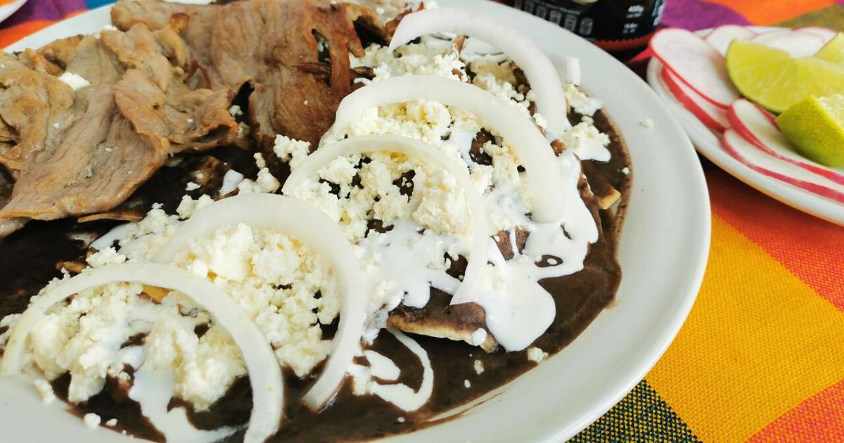 Chilaquiles Chilaquiles