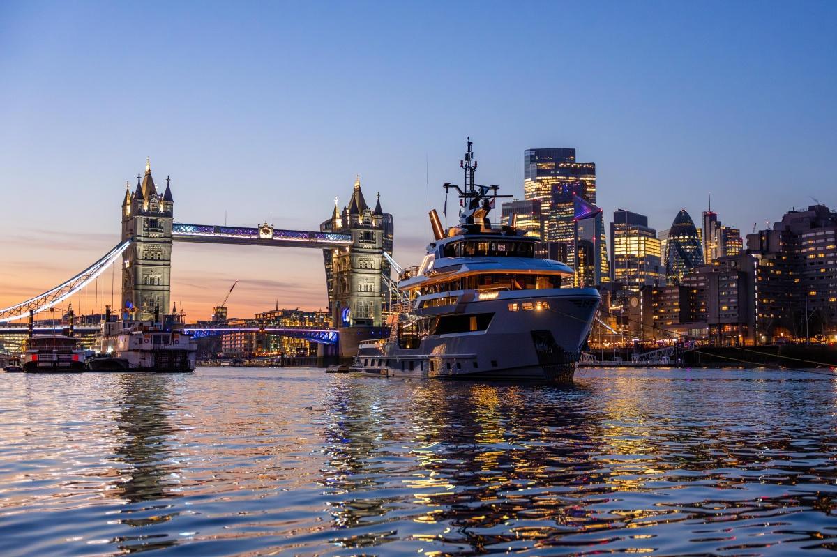 HYDRO TEC Yacht Design ospitato da Atelier NESS1 - gioielleria non convenzionale HYDRO TEC Yacht Design ospitato da Atelier NESS1 - gioielleria non convenzionale