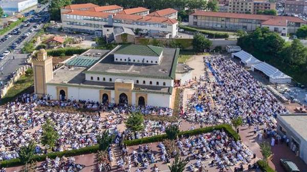 المسجد الكبير محمد السادس رمز للعيش المشترك في سانت إتيان المسجد الكبير محمد السادس رمز للعيش المشترك في سانت إتيان