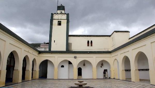 المسجد الأعظم بوزان، منارة علم وتصوف تجاوز إشعاعها حدود الوطن  المسجد الأعظم بوزان، منارة علم وتصوف تجاوز إشعاعها حدود الوطن