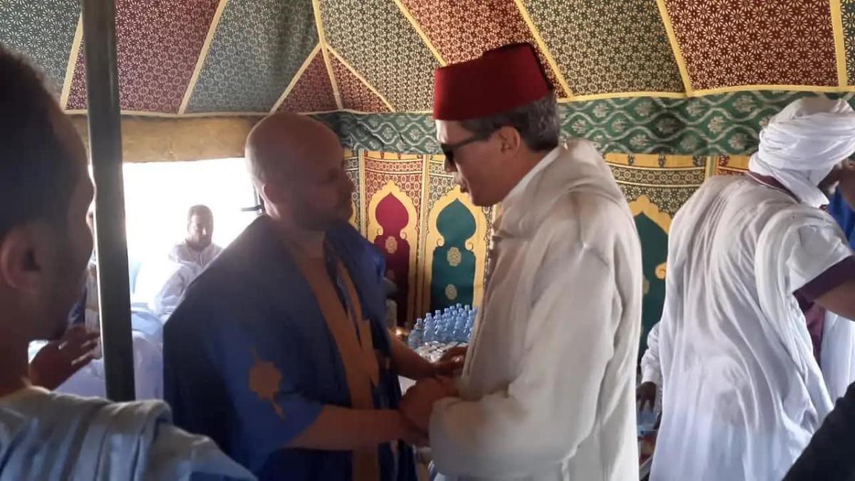 السفير شبار يقدم تعازي المغرب في وفاة أحد أقطاب الزاوية القادرية بموريتانيا السفير شبار يقدم تعازي المغرب في وفاة أحد أقطاب الزاوية القادرية بموريتانيا