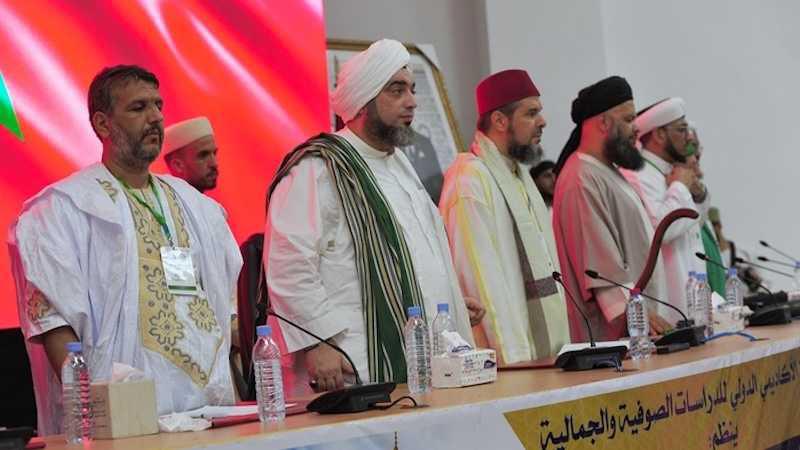 الصوفية في فاس: دعوة للسلم وتحصين المجتمع ضد التطرف الصوفية في فاس: دعوة للسلم وتحصين المجتمع ضد التطرف