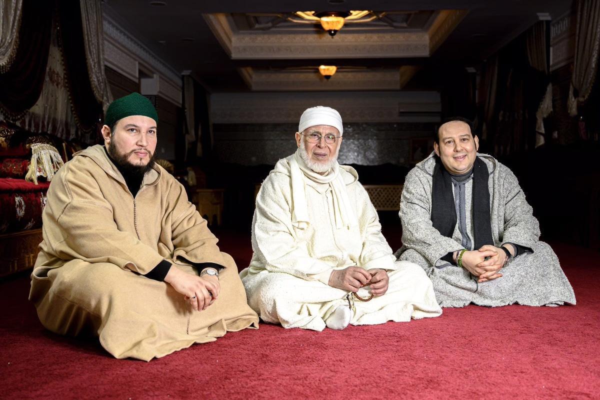 أزمة الخلافة في الزاوية البوتشيشية: اختبار للوحدة قبل موسم المولد أزمة الخلافة في الزاوية البوتشيشية: اختبار للوحدة قبل موسم المولد