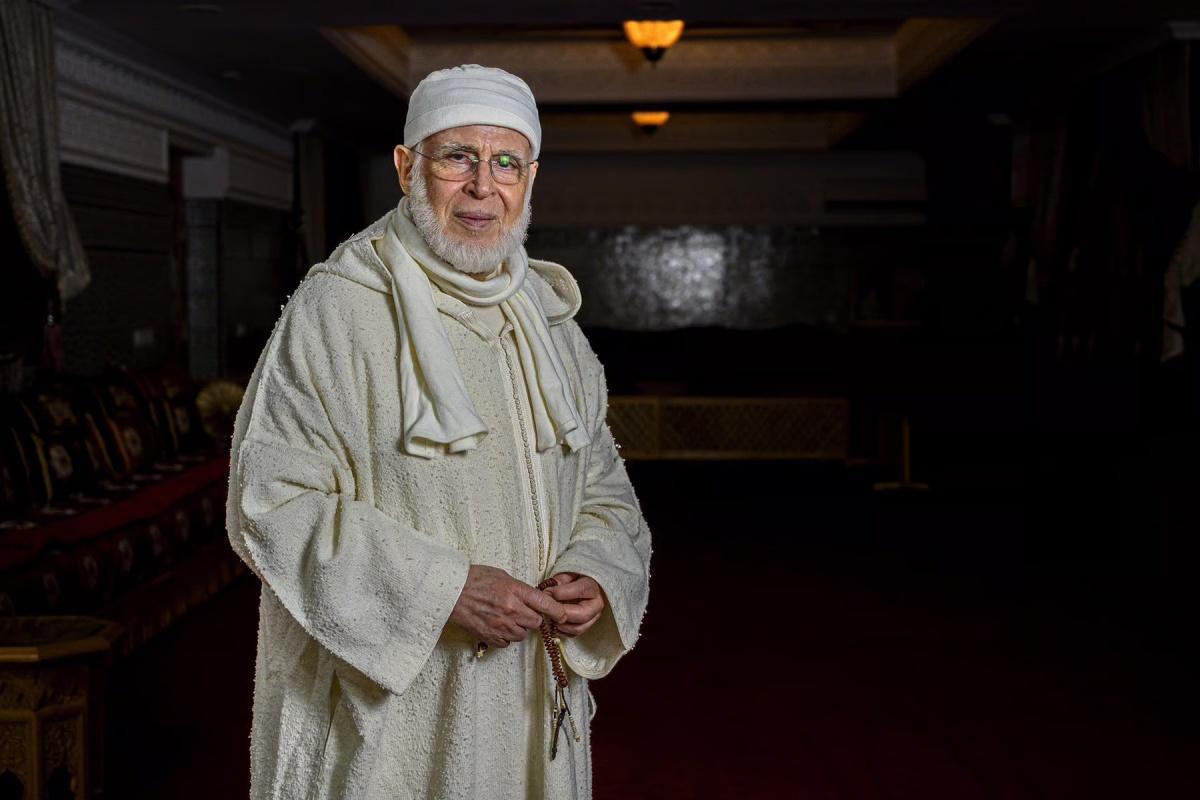 رسالة وزير الأوقاف المغربي تعيد الجدل حول خلافة الزاوية البوتشيشية رسالة وزير الأوقاف المغربي تعيد الجدل حول خلافة الزاوية البوتشيشية