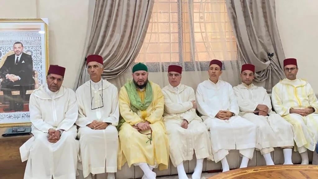 تسليم هبة ملكية لمعاذ القادري تسليم هبة ملكية لمعاذ القادري