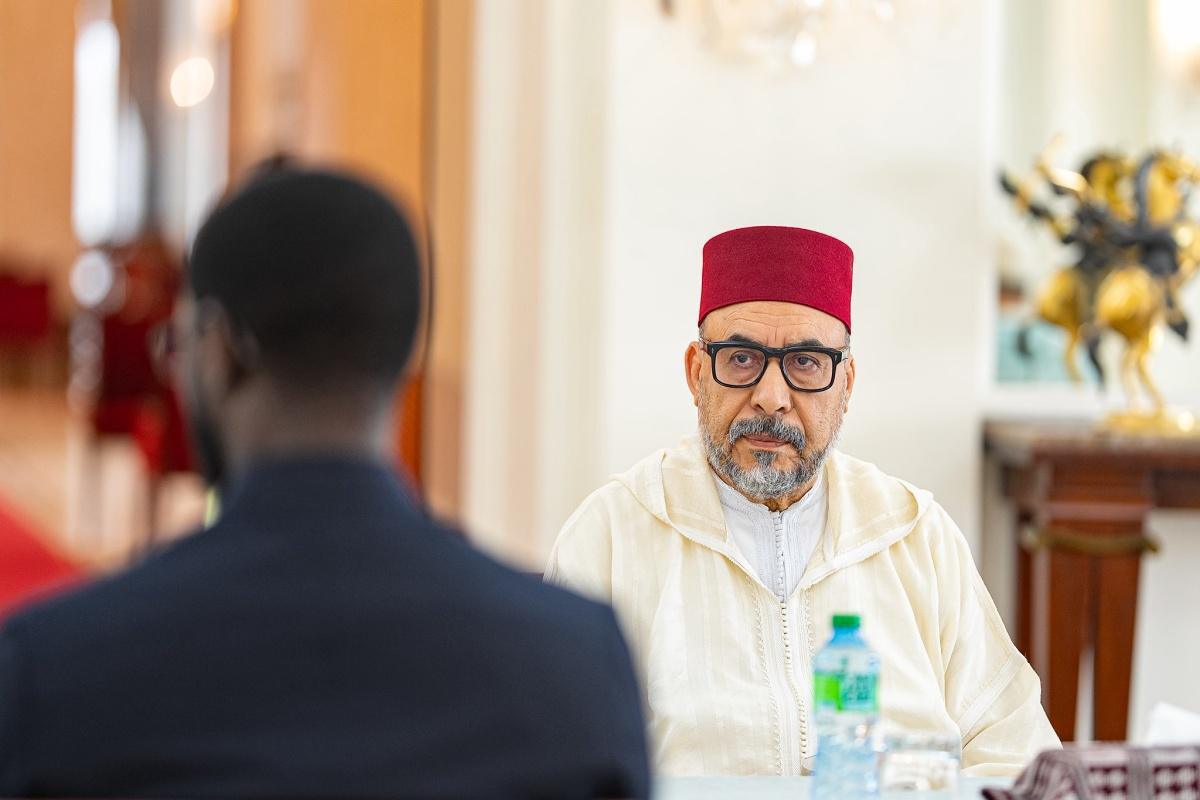 الرئيس فاي يستقبل وفداً مغربياً برئاسة خليفة التجانية