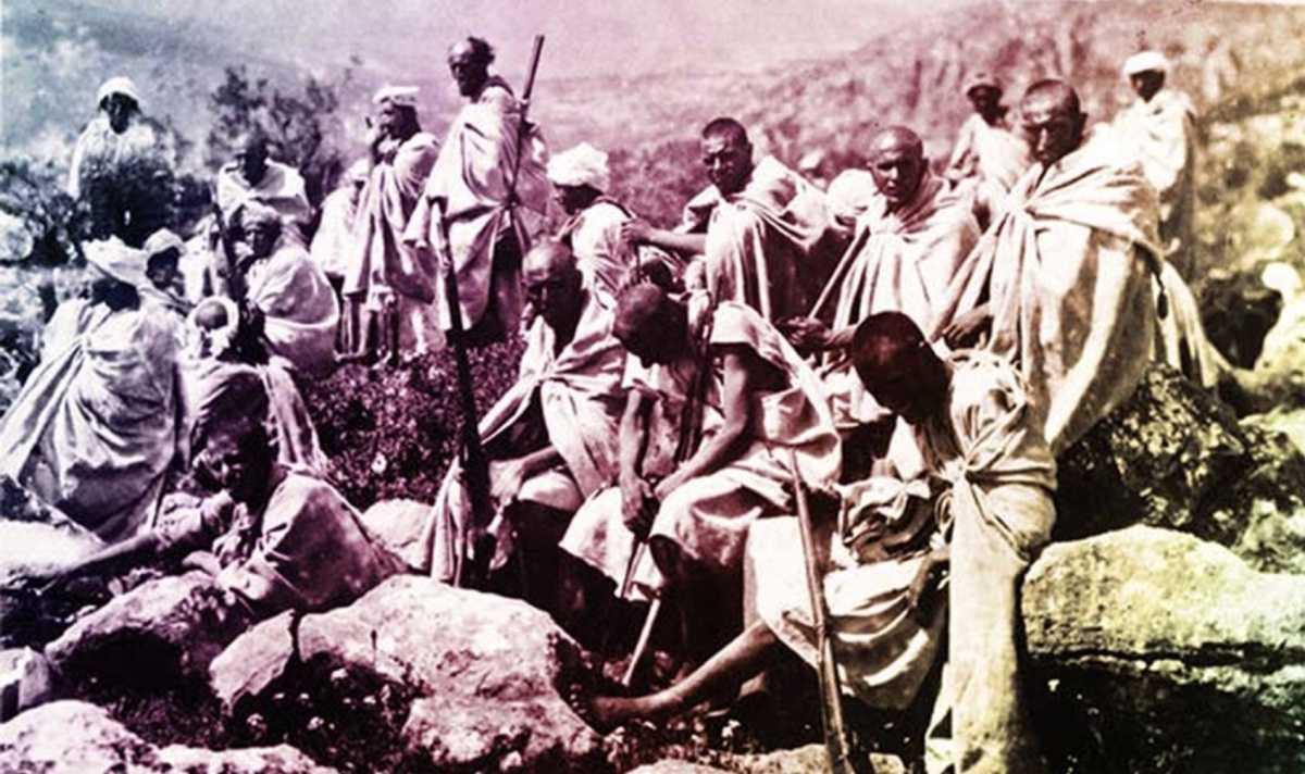 كيف أثر الاستعمار الفرنسي على الطرق الصوفية في المغرب؟