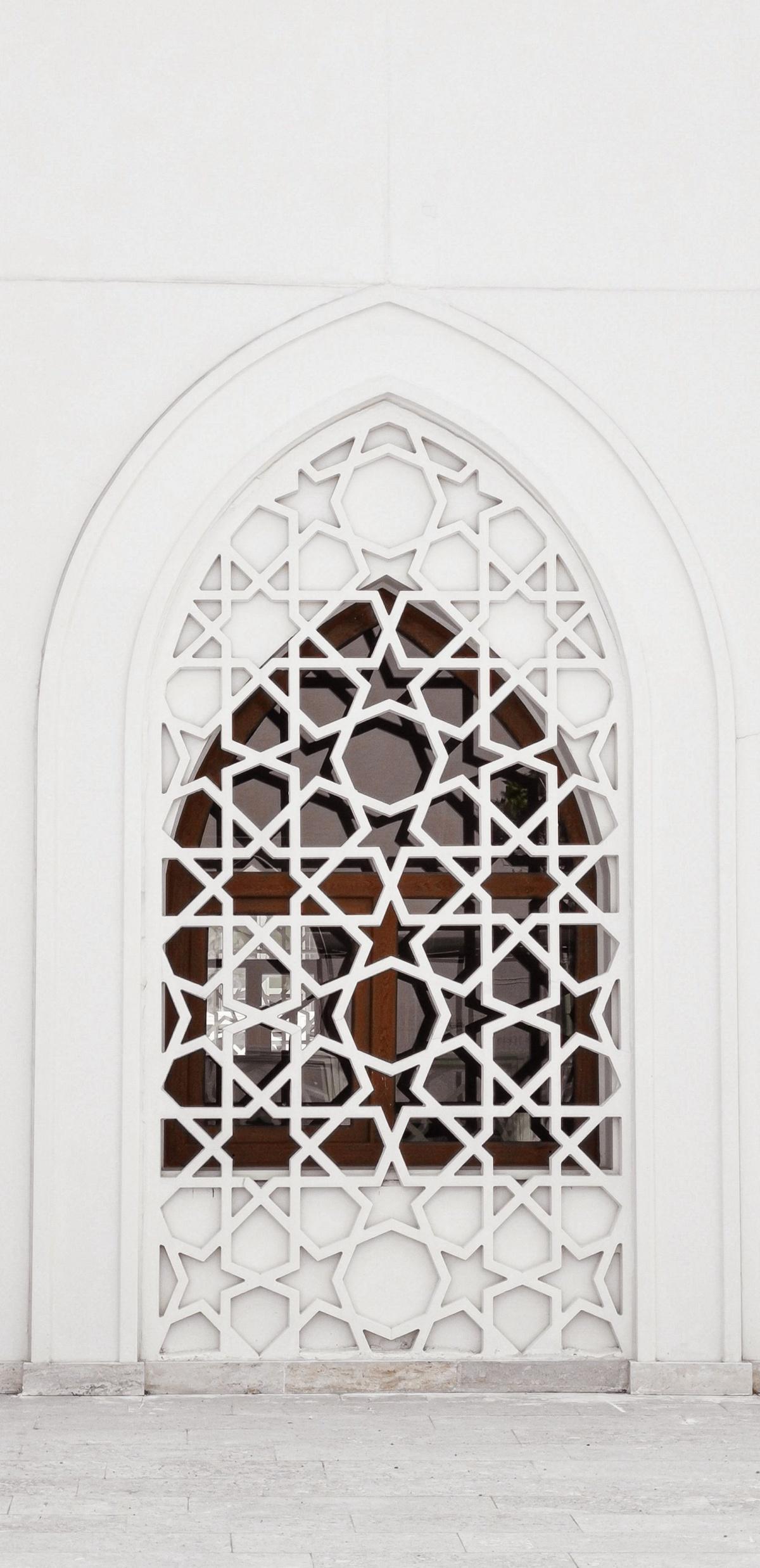 الوقف والاستقلال المؤسسي للزوايا والخانقاوات عبر التاريخ الإسلامي