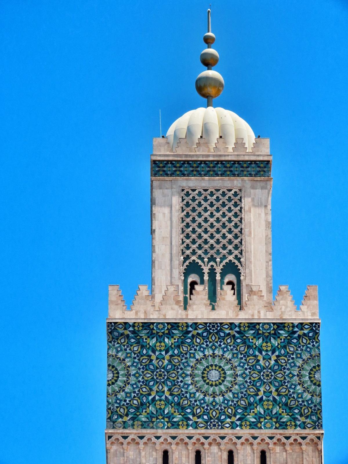 #10 نشرة أقطاب