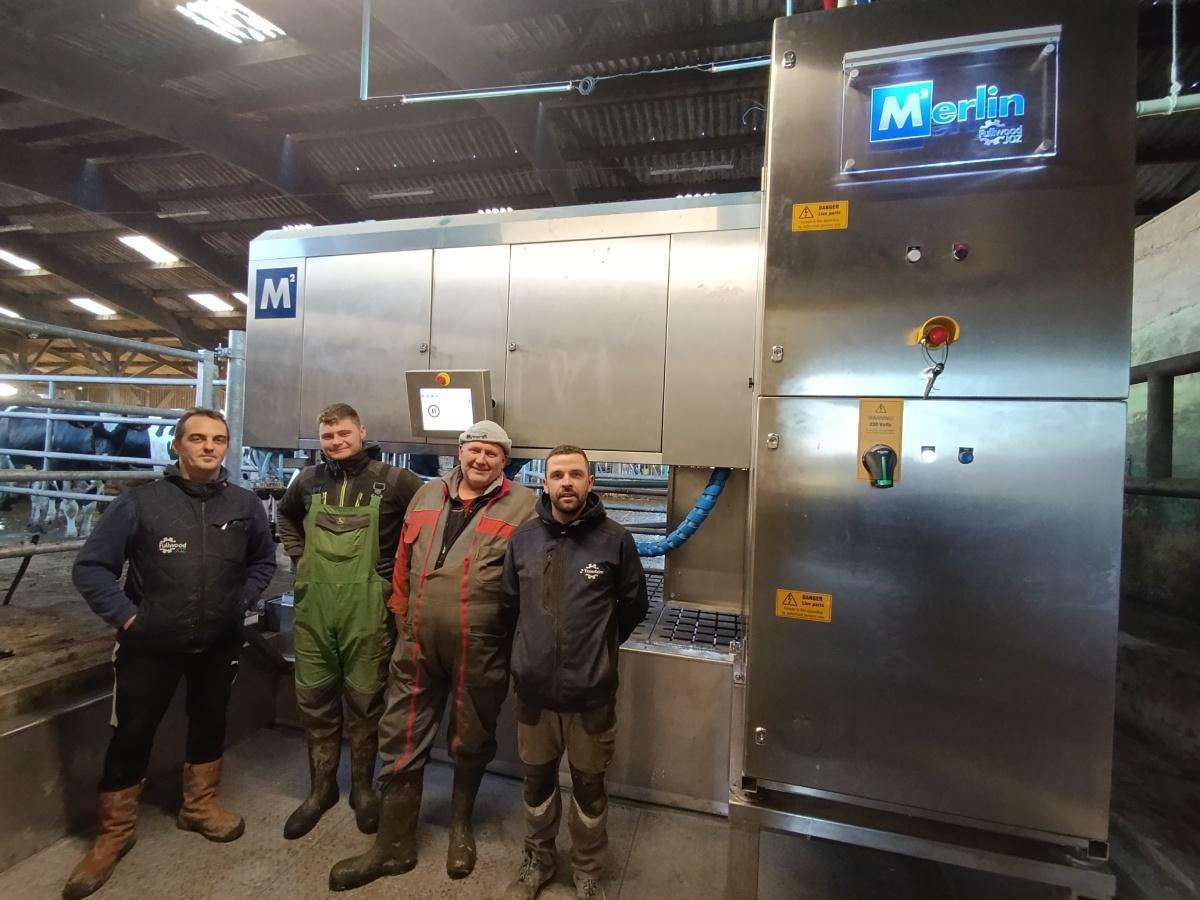 Une nouvelle mise en route du robot Merlin de chez Fullwood Joz à Saint Denoual (Côtes d'Armor)