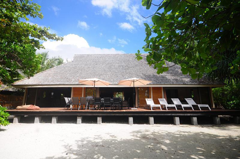 Villa vue du jardin