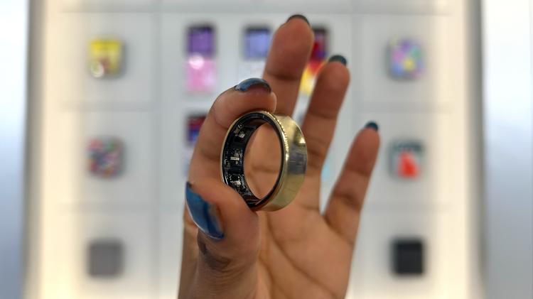 I wore the Samsung Galaxy Ring for 7 days — and it upstaged my Apple Watch Series 9 I wore the Samsung Galaxy Ring for 7 days — and it upstaged my Apple Watch Series 9