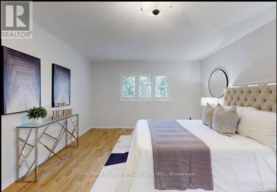 Mississauga L5W1C4 | 3 Bed 3 Bath | $3,400 Mississauga L5W1C4 | 3 Bed 3 Bath | $3,400