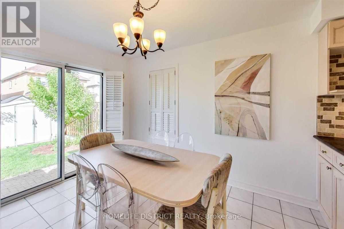 Vaughan L6A2K4 | 3+1 Bed 3 Bath | $3,800 Vaughan L6A2K4 | 3+1 Bed 3 Bath | $3,800