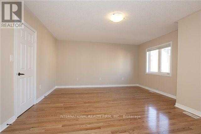 Vaughan L6A0Y2 | 5 Bed 4 Bath | $4,500 Vaughan L6A0Y2 | 5 Bed 4 Bath | $4,500