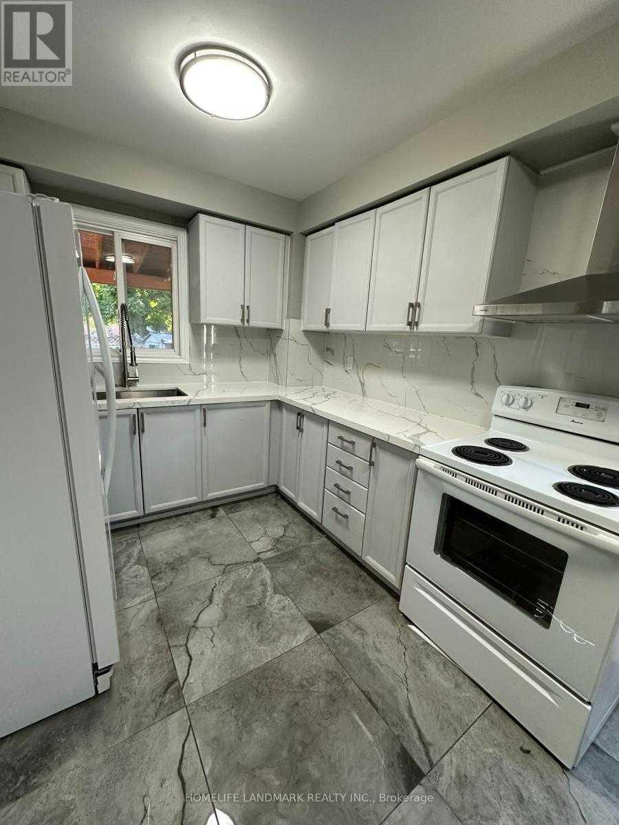 Mississauga L5B3K9 | 3+1 Bed 3 Bath | $3,680 Mississauga L5B3K9 | 3+1 Bed 3 Bath | $3,680
