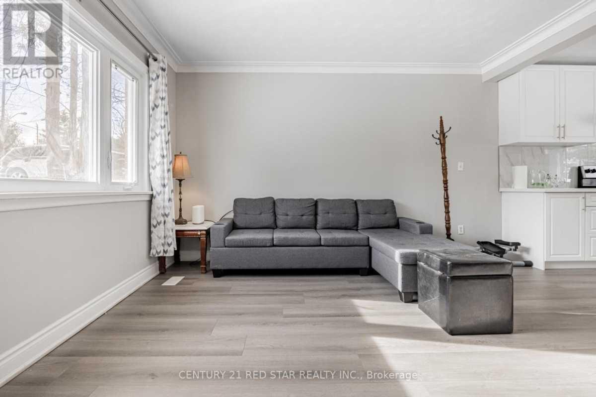 Toronto M9W2M3 | 3 Bed 2 Bath | $3,500